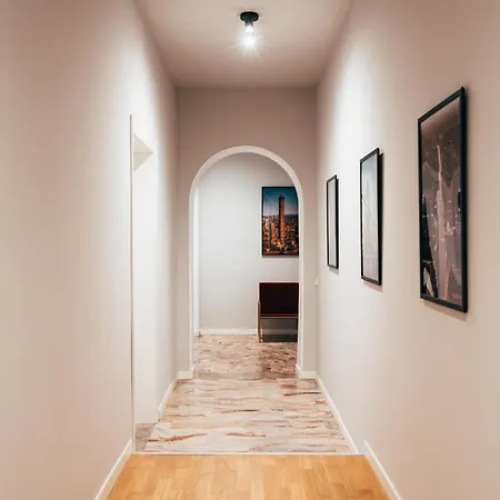 Guest house - Private Bathroom